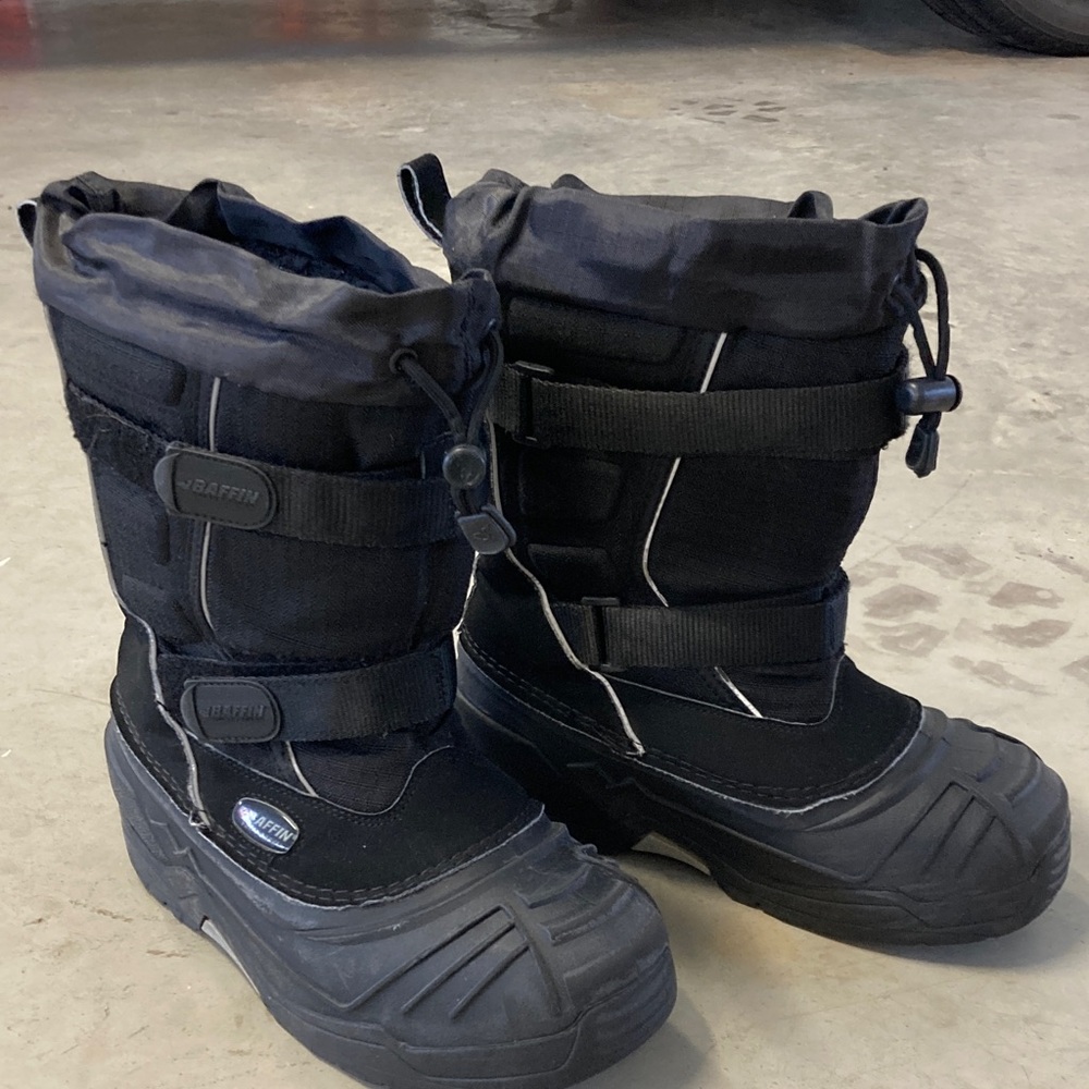 Baffin Black Insulated Snow Boots
